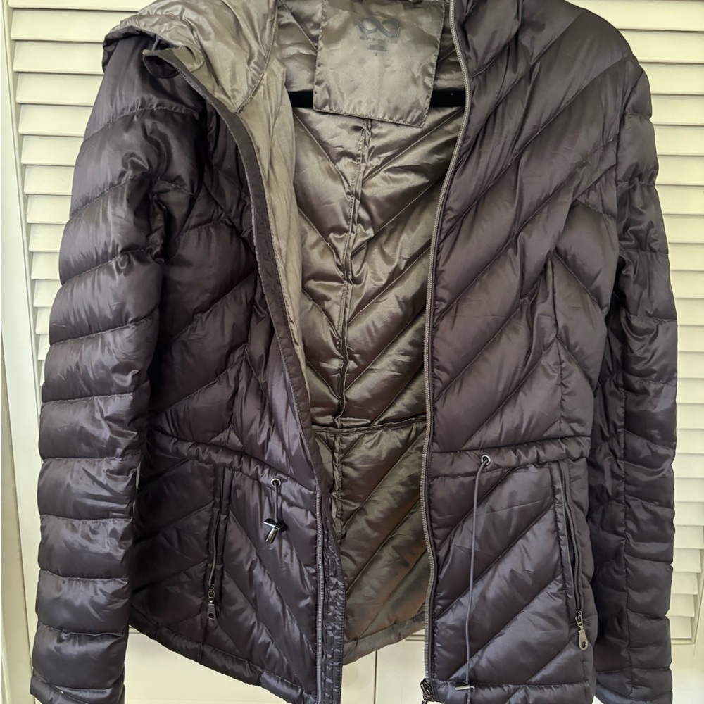 • be by blanc noir women’s quilted puffer rain jacket | s •